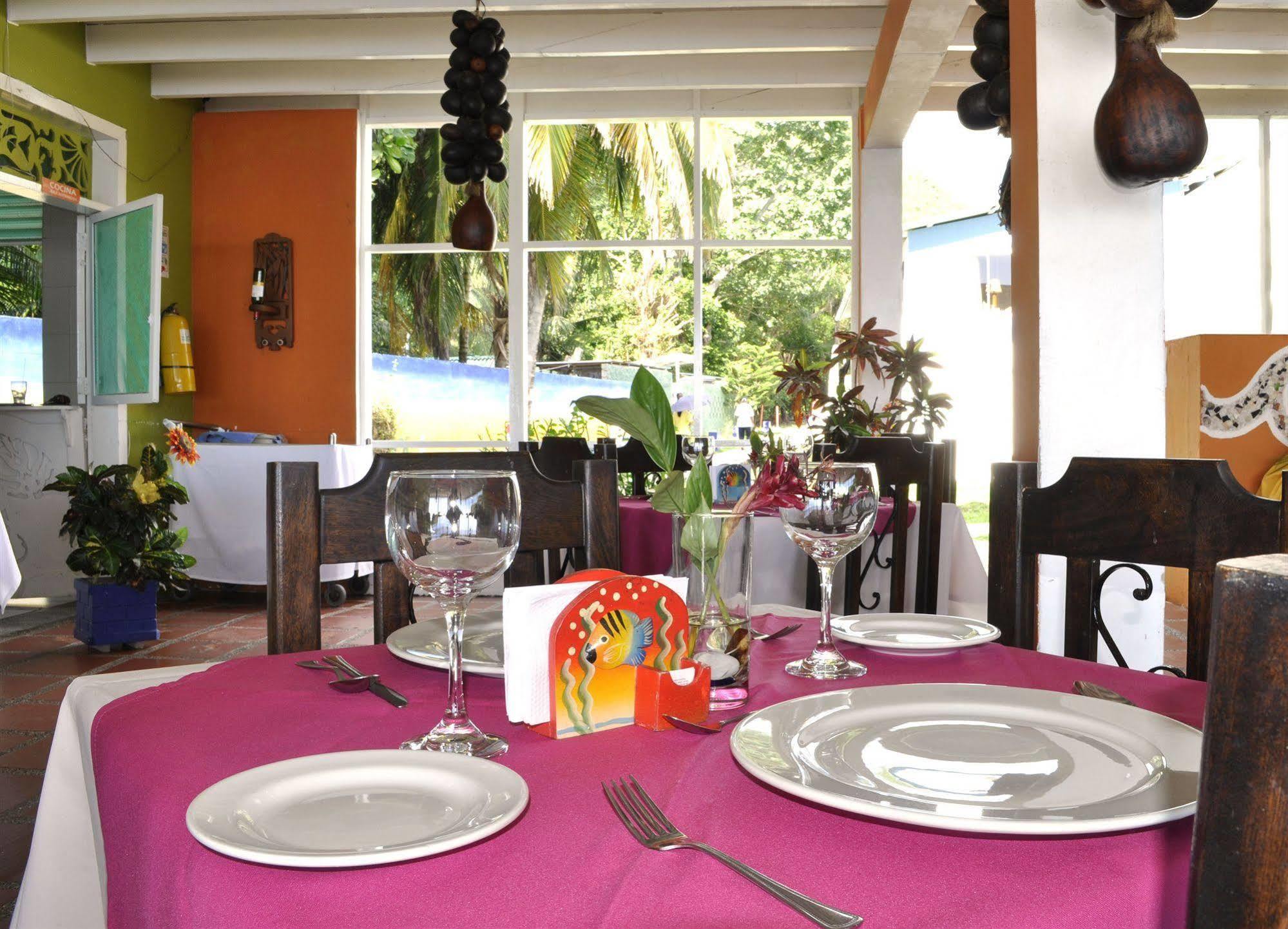 Hotel Sol Caribe Providencia Fresh Water Bay Exterior foto